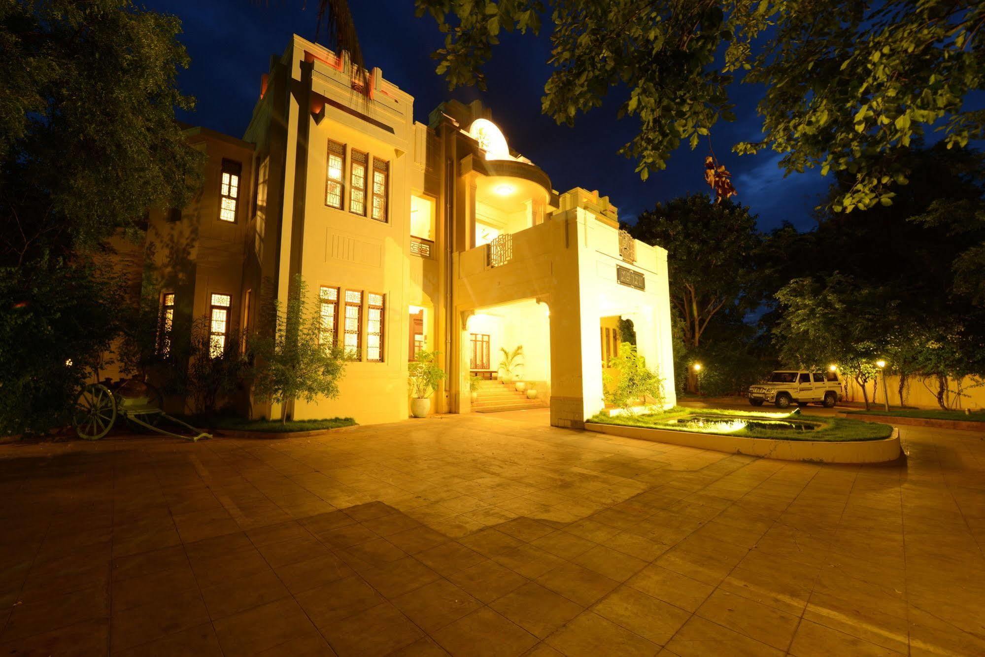 วิสาลัม - ซีจีเอช เอิร์ธ Hotel Kanadukattan ภายนอก รูปภาพ