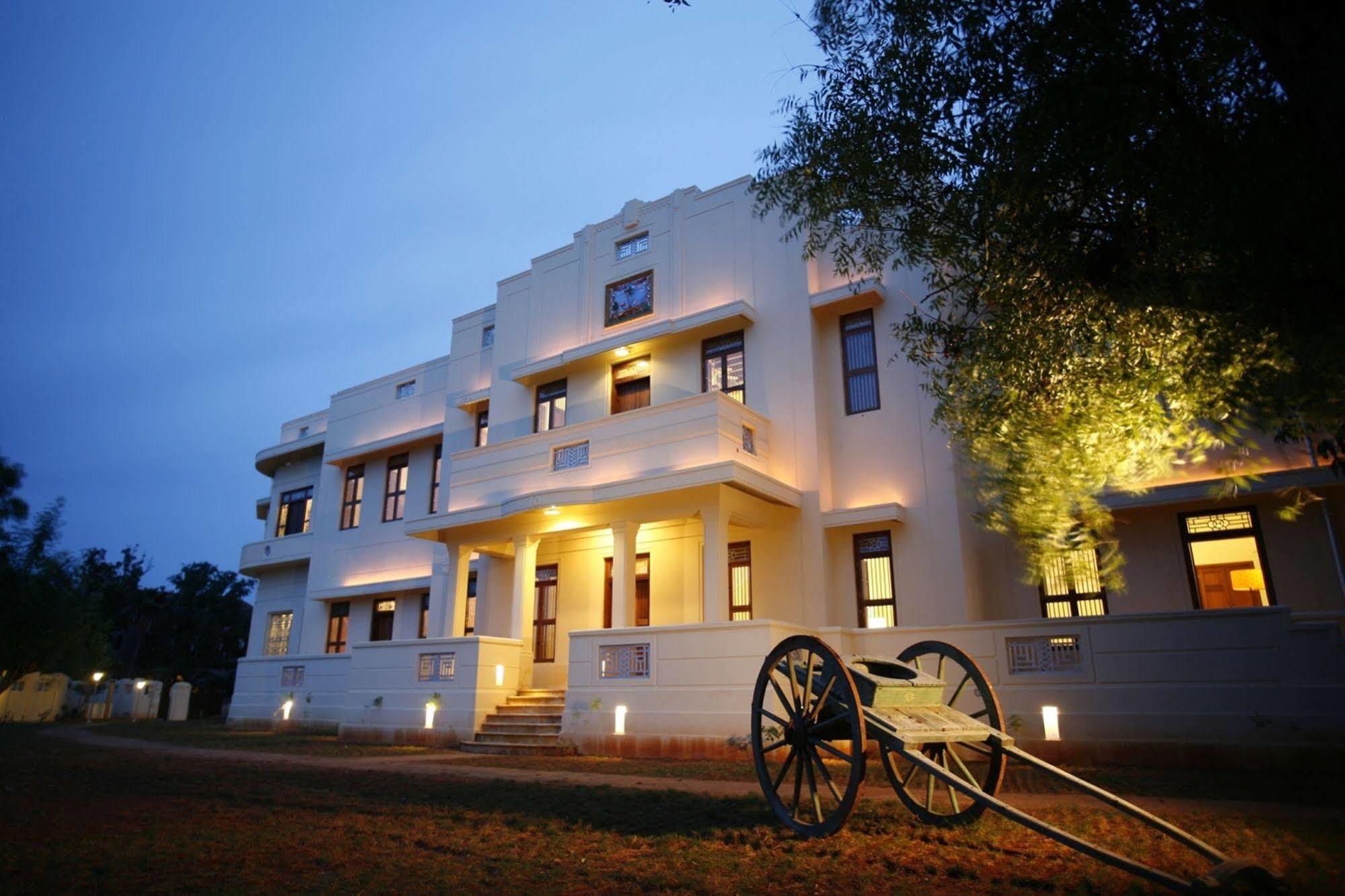วิสาลัม - ซีจีเอช เอิร์ธ Hotel Kanadukattan ภายนอก รูปภาพ