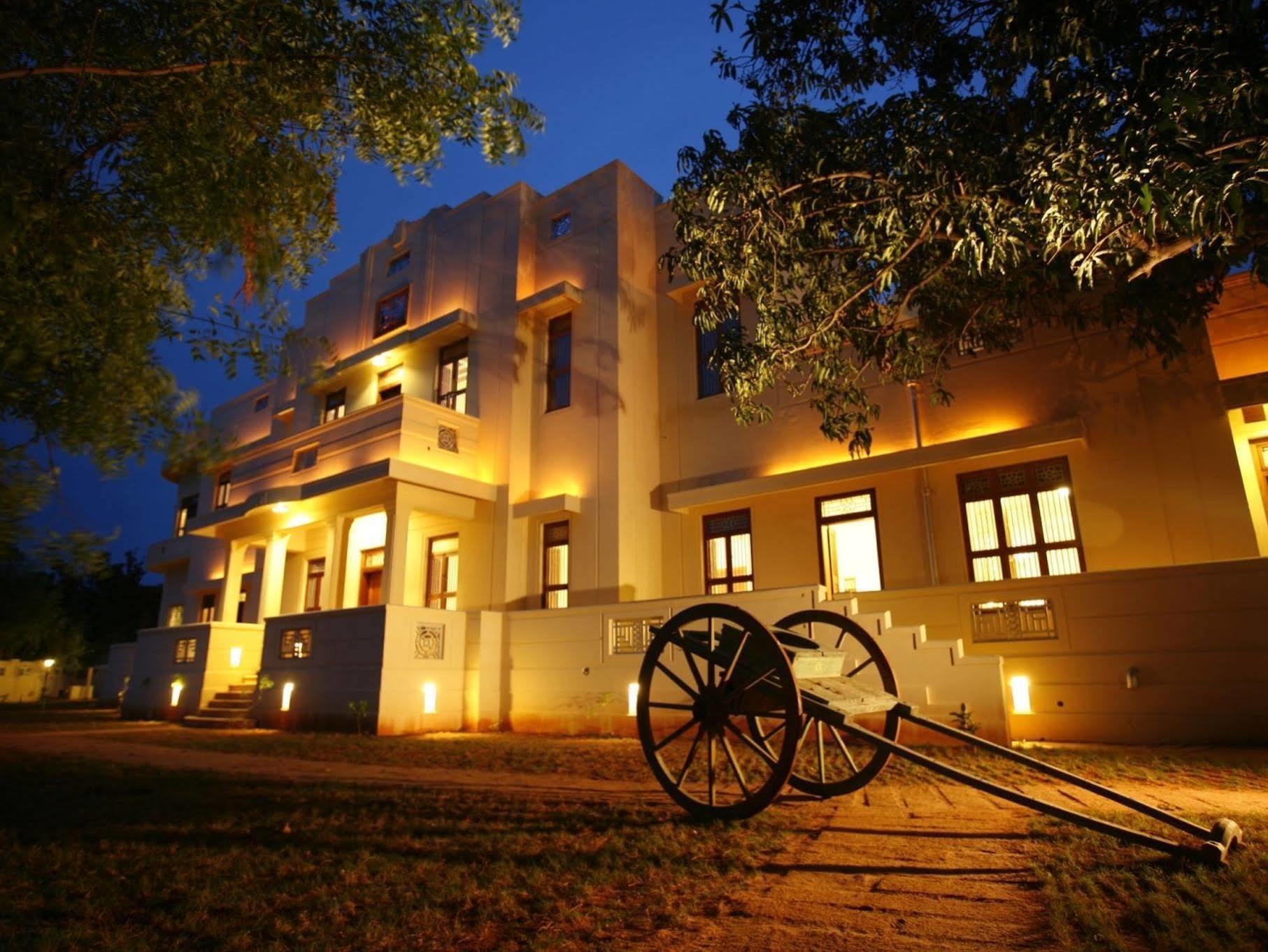 วิสาลัม - ซีจีเอช เอิร์ธ Hotel Kanadukattan ภายนอก รูปภาพ